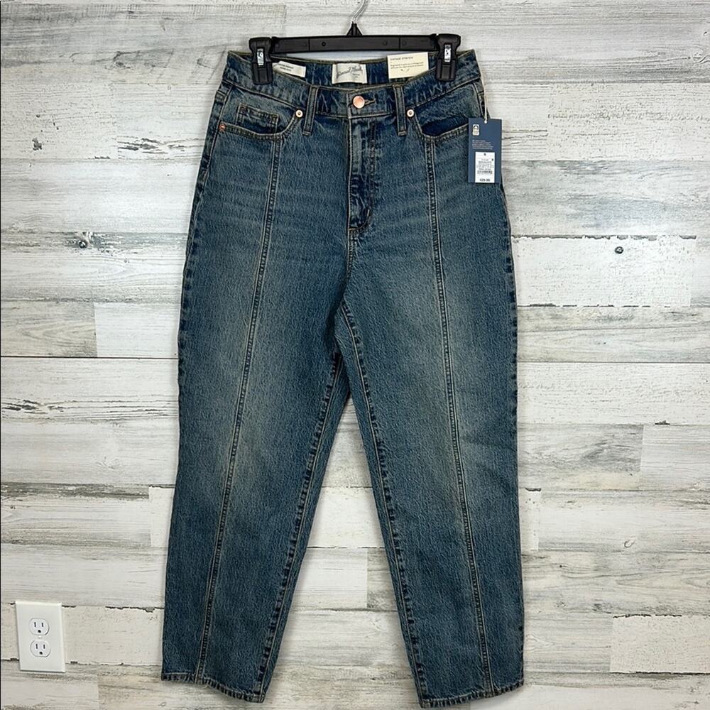 NWT Universal Threads Vintage Stretch Straight Leg Retro 90s Style Size 6/28”
